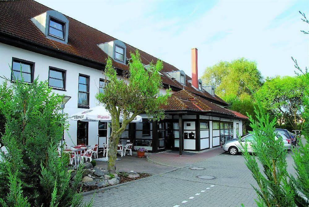 Lindenhotel Hotel 3*